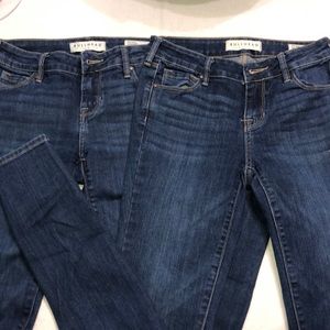 2 Bullhead Mid Ride Skinniest Jeans